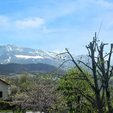 à Avec Piscine Partagée Et Vue Appartamento *
