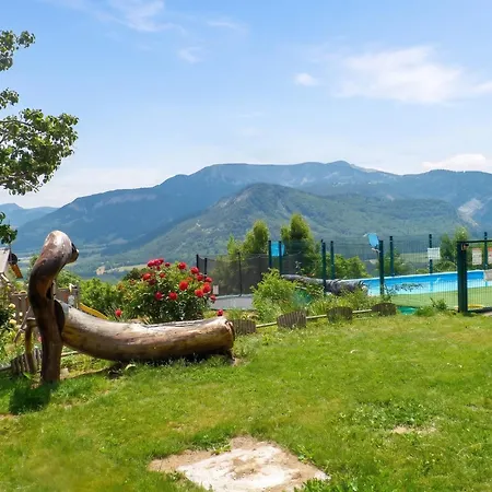 Appartement A Avec Piscine Partagee Et Vue *