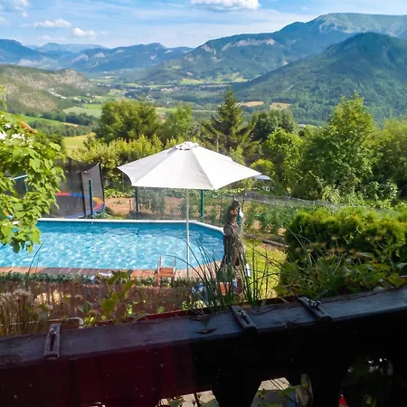 Appartement A Avec Piscine Partagee Et Vue *